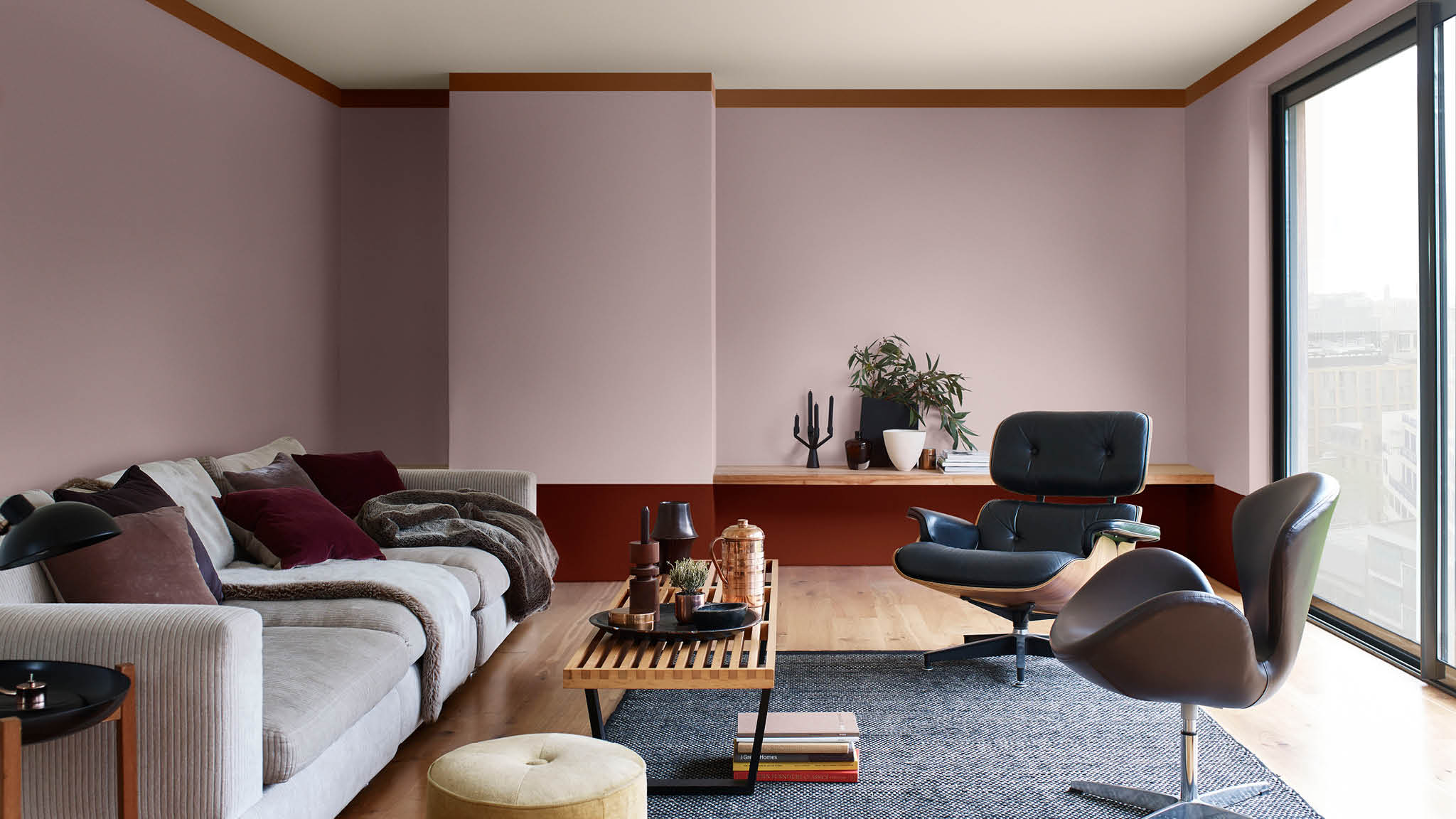 Living acogedor con tonos terrosos Usá tonos terrosos con Madera Tierna para lograr un living acogedor